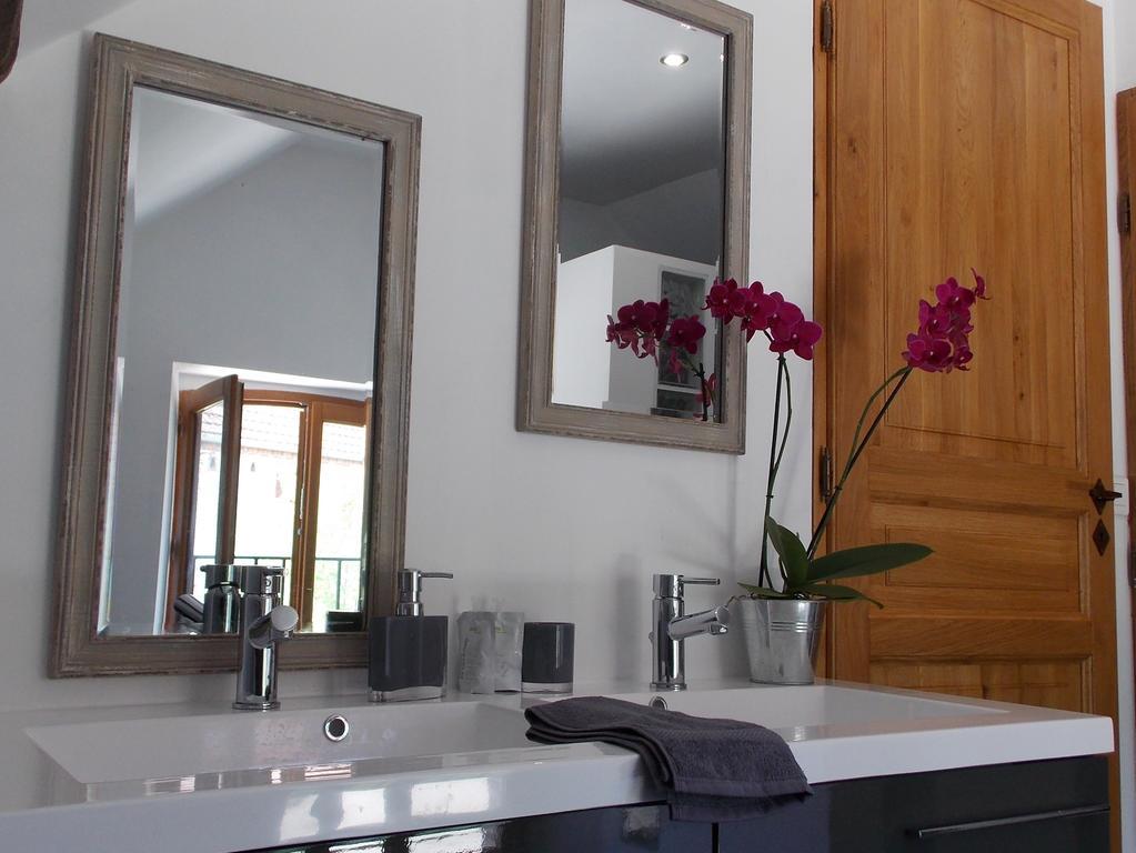 Bed and Breakfast Hameau De La Fausse Sauge Mézilles Pokój zdjęcie